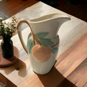 Fruit On Vine Holland Mold Pitcher 8”